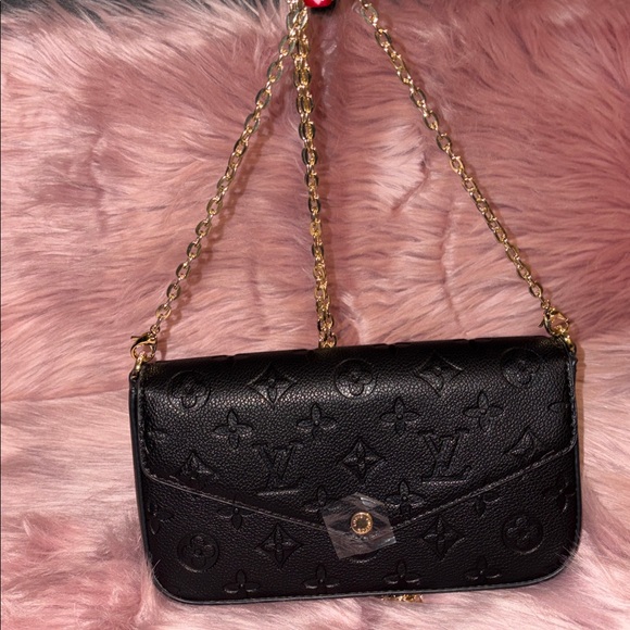 💎Louis Vuitton Monogram Empriente Pochette Felicie💎